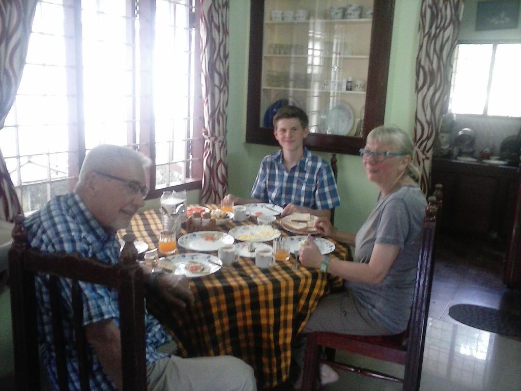 Rosegarden Homestay Fort Kochi Buitenkant foto
